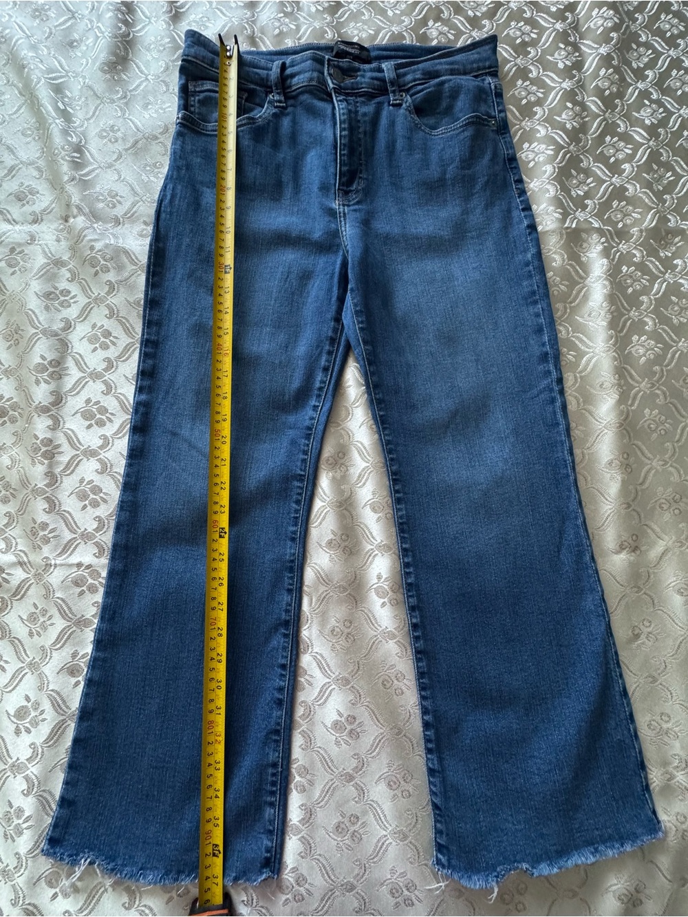 Banana Republic Cropped Bootcut Raw Hem Stretch Jeans Size 29/8 - Picture 8 of 8